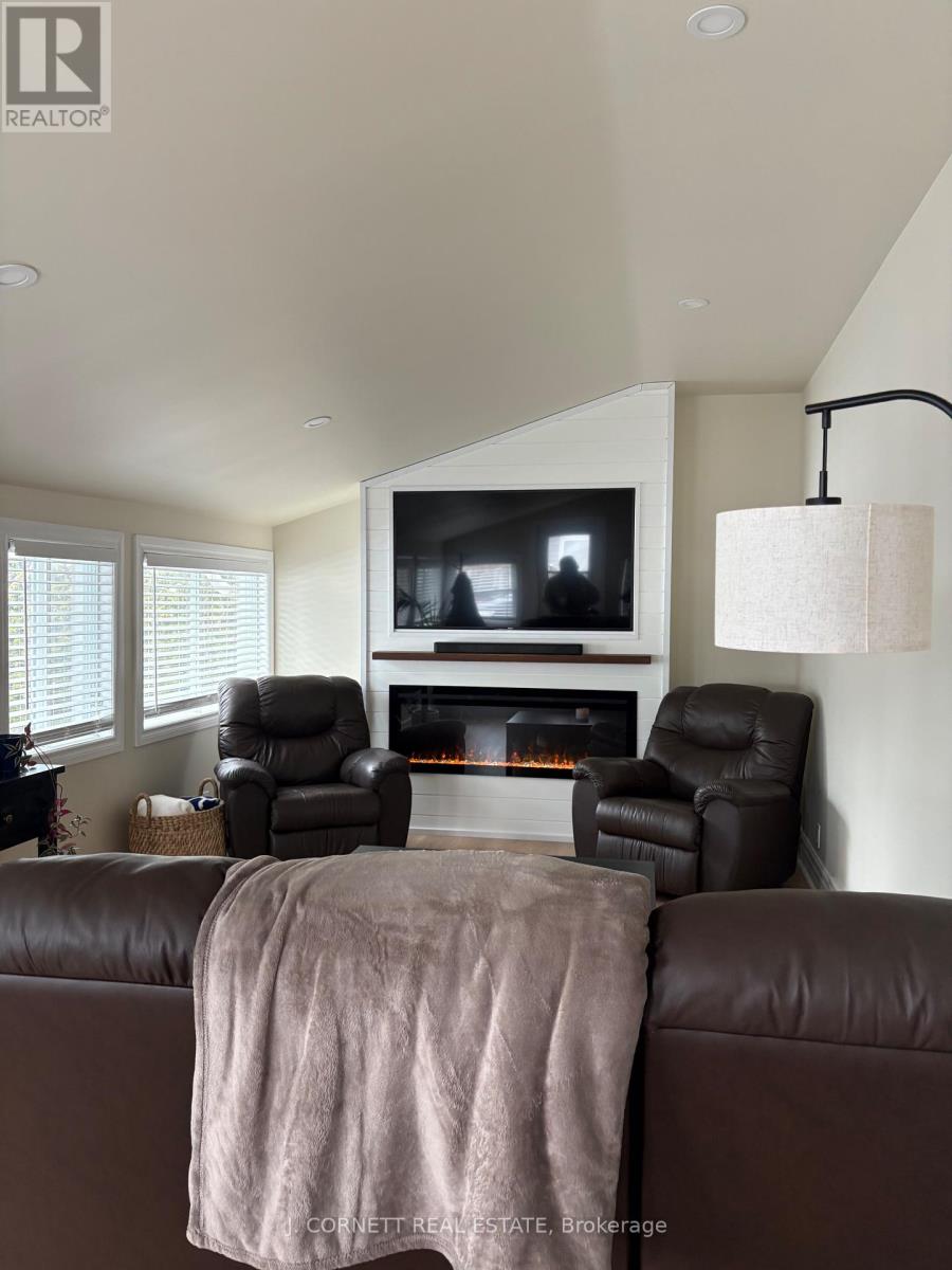 1120 LARIN AVENUE, Cornwall, Ontario, K6H4C6 — Photo 14