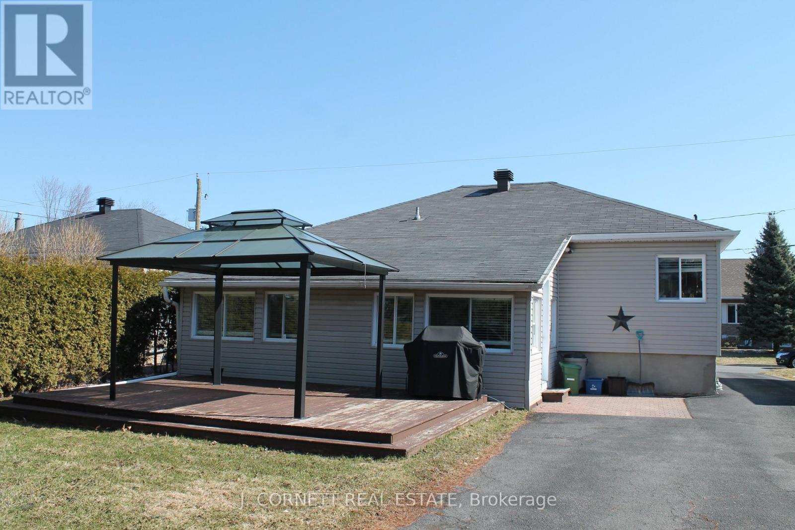 1120 LARIN AVENUE, Cornwall, Ontario, K6H4C6 — Photo 25