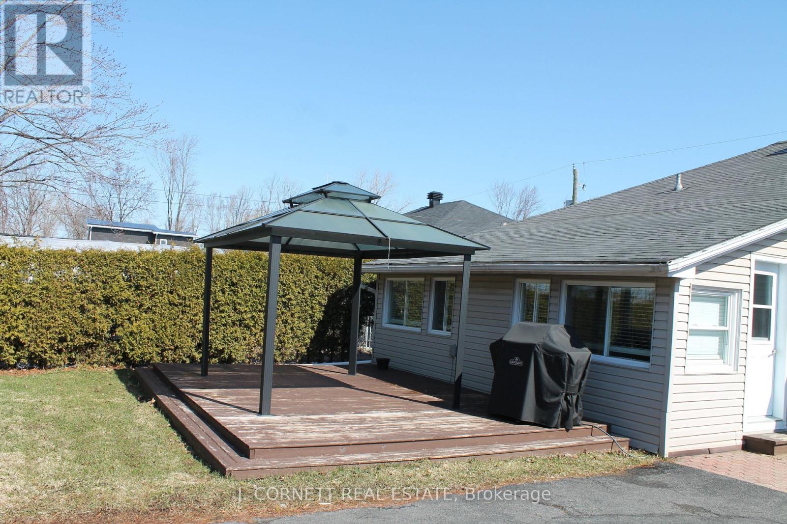 1120 LARIN AVENUE, Cornwall, Ontario, K6H4C6 — Photo 27