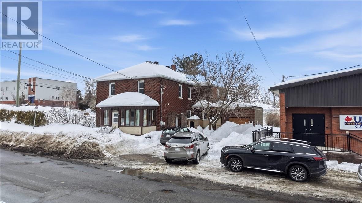 218 Regent, Sudbury, Ontario, P3C4C5 — Photo 10