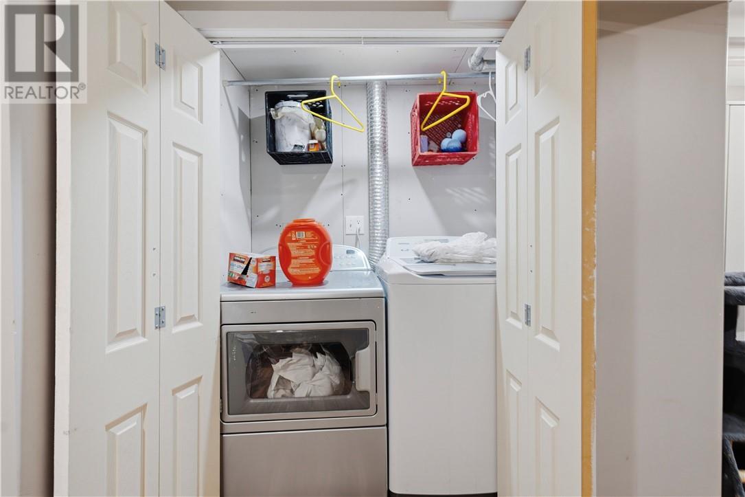 218 Regent, Sudbury, Ontario, P3C4C5 — Photo 12