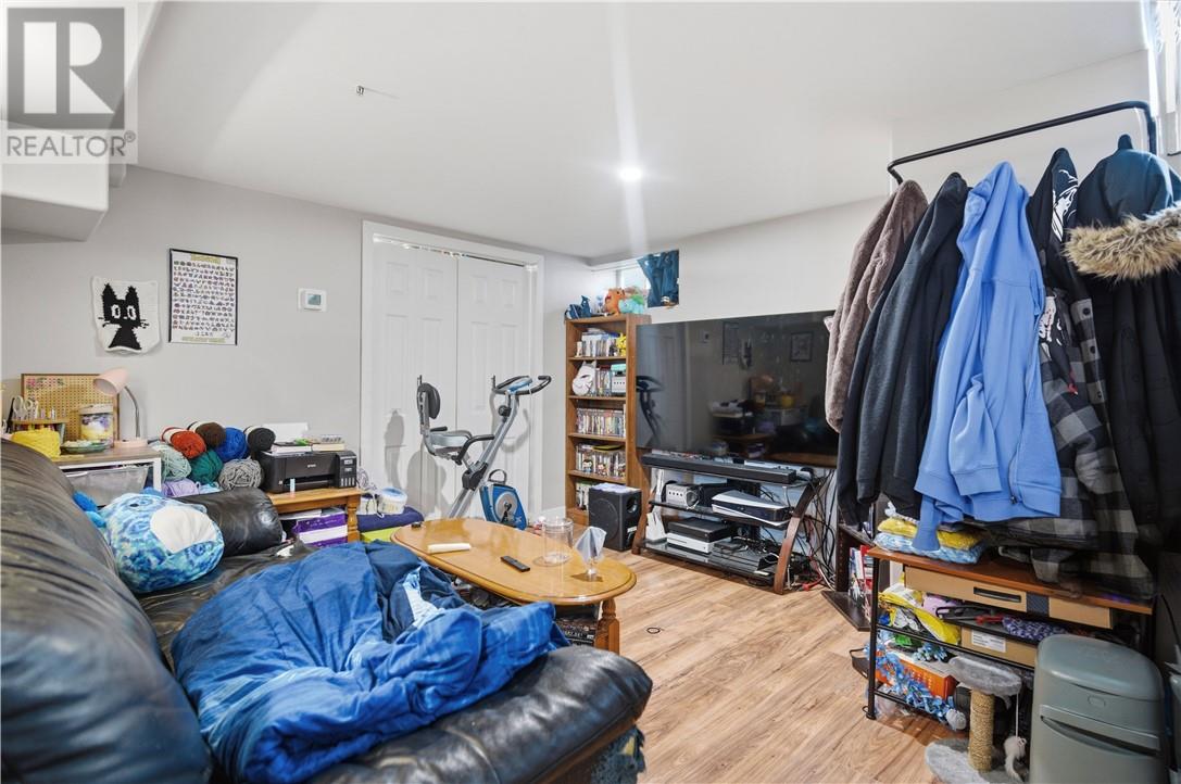 218 Regent, Sudbury, Ontario, P3C4C5 — Photo 14