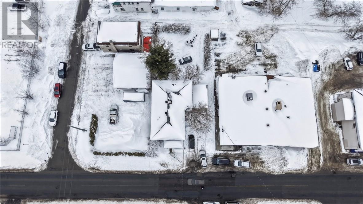 218 Regent, Sudbury, Ontario, P3C4C5 — Photo 30