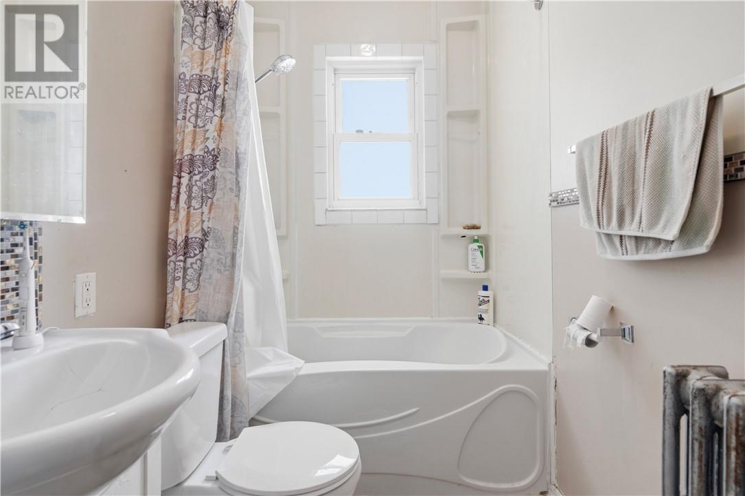 218 Regent, Sudbury, Ontario, P3C4C5 — Photo 31