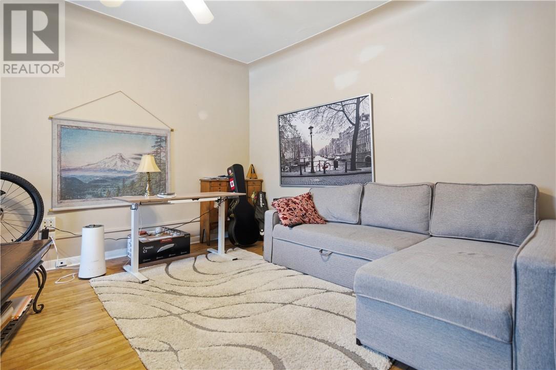 218 Regent, Sudbury, Ontario, P3C4C5 — Photo 4