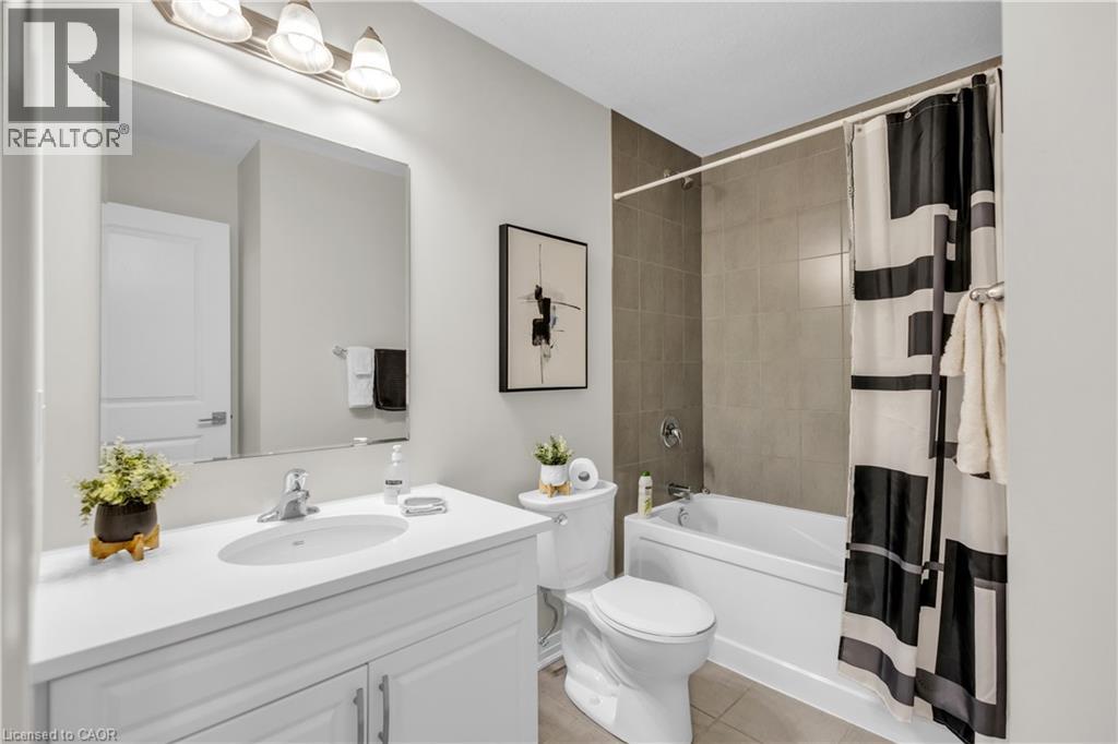 155 THOMAS SLEE Drive Unit# 1F, Kitchener, Ontario, N2P0J8 — Photo 8