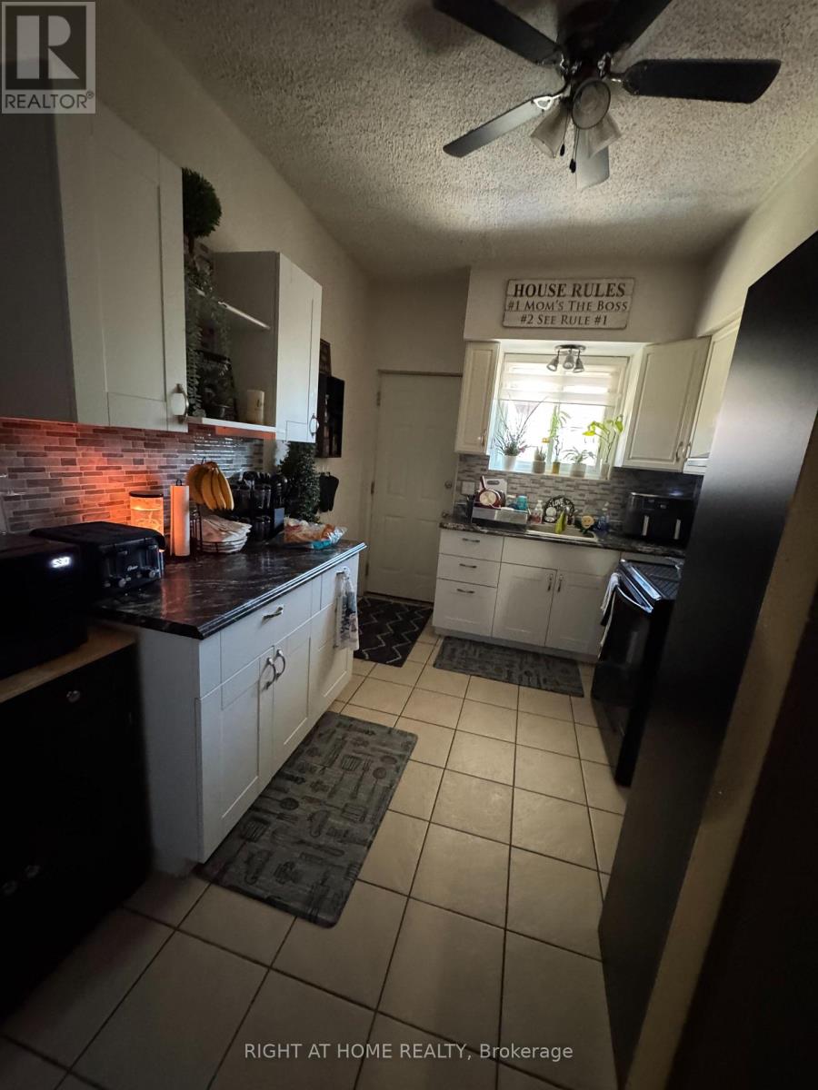 655-91 GILES BOULEVARD, Windsor, Ontario, N9A4E3 — Photo 14