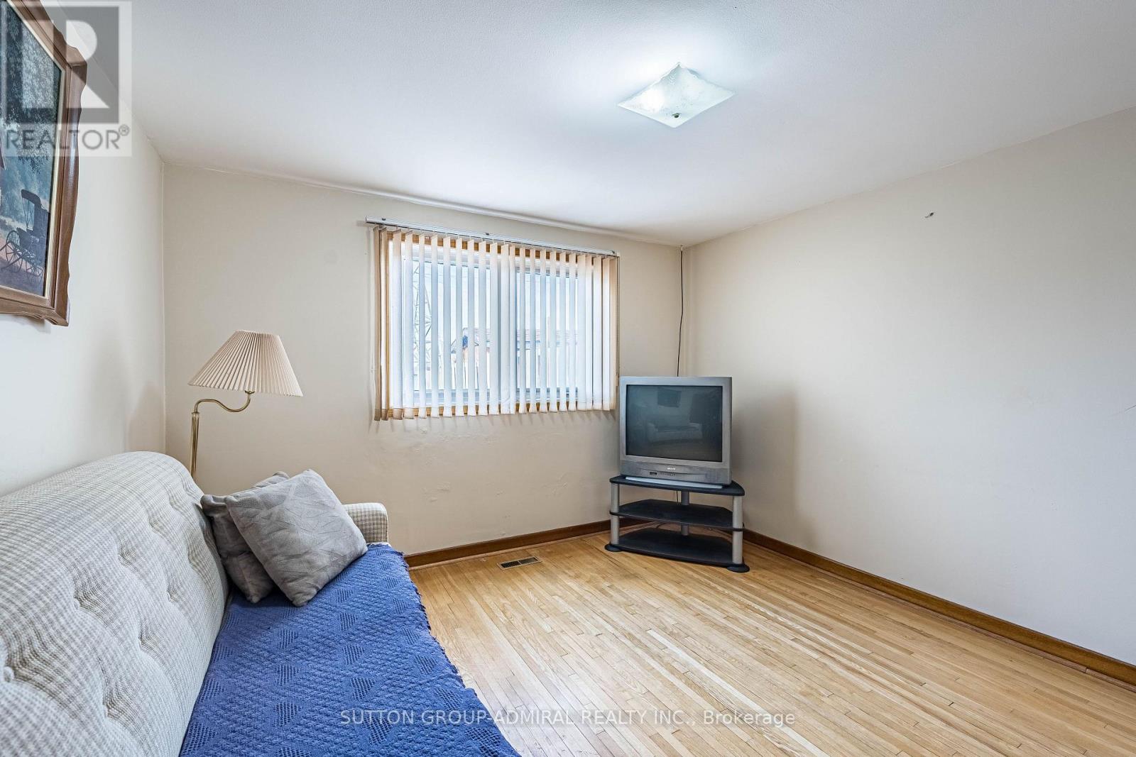 92 REDGRAVE DRIVE, Toronto (Willowridge-Martingrove-Richview), Ontario, M9R3V3 — Photo 7