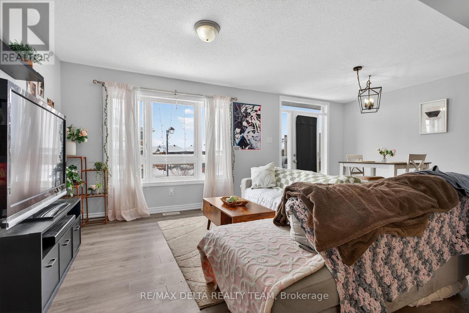 94 FEATHERTOP LANE, Ottawa, Ontario, K2S1E7 — Photo 14