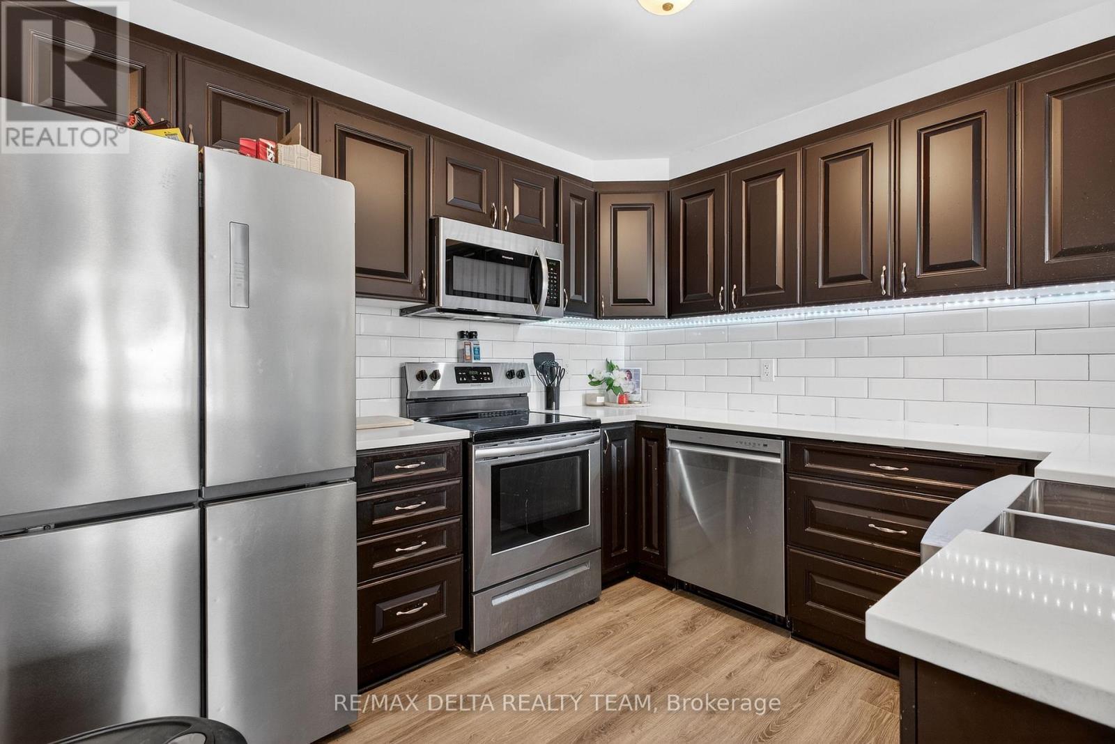 94 FEATHERTOP LANE, Ottawa, Ontario, K2S1E7 — Photo 28