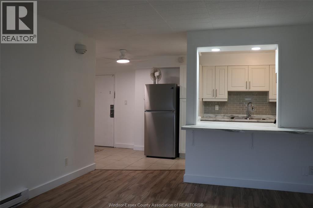 6513 THORNBERRY CRESCENT, Windsor, Ontario, N8T3A6 — Photo 10