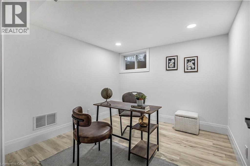 7 SWAN Drive, St. Catharines, Ontario, L2T2C2 — Photo 14