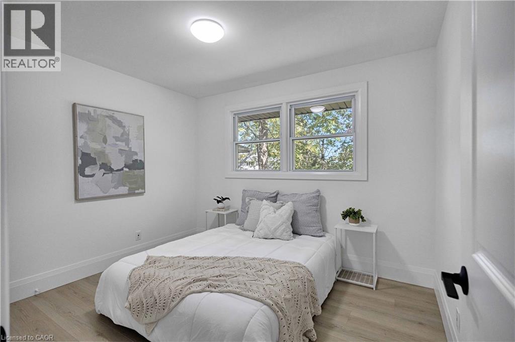 7 SWAN Drive, St. Catharines, Ontario, L2T2C2 — Photo 4