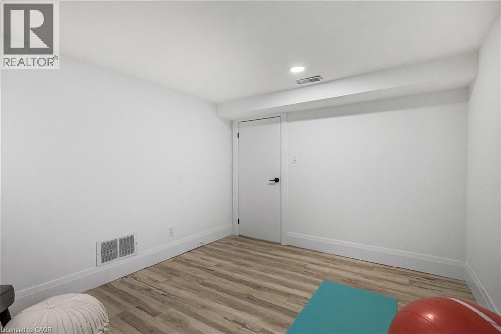 7 SWAN Drive, St. Catharines, Ontario, L2T2C2 — Photo 47