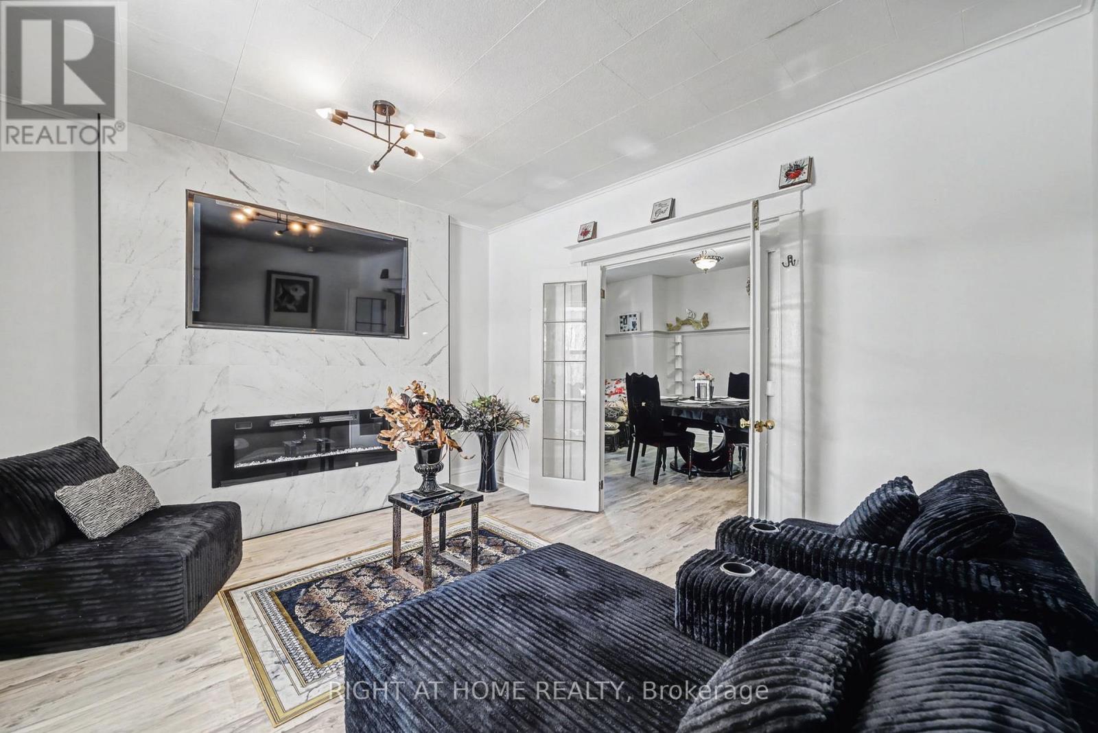 36 BERRYMAN AVENUE, St. Catharines (E. Chester), Ontario, L2R3W9 — Photo 6