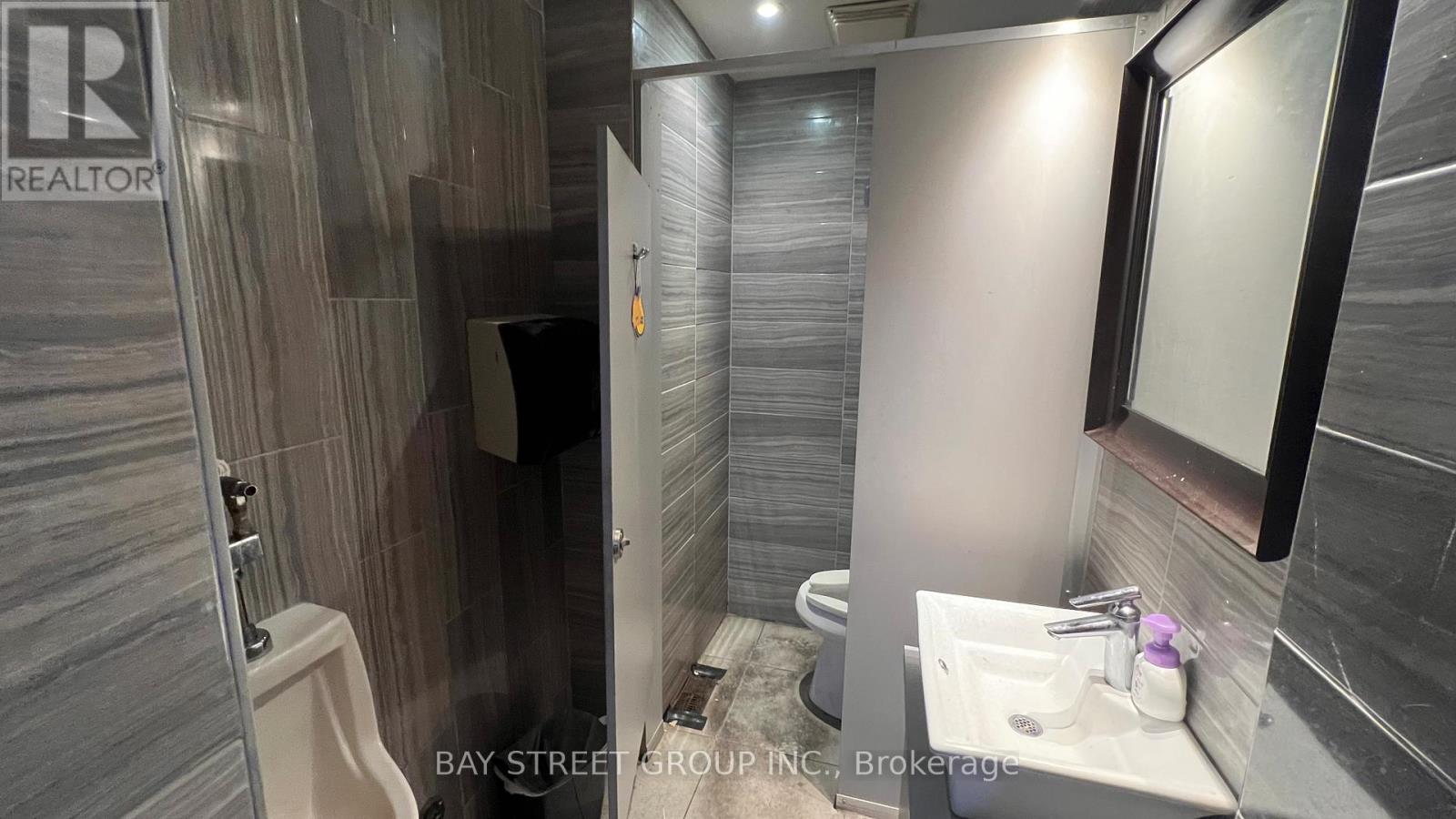 273 KING STREET E, Hamilton (Beasley), Ontario, L8N1B9 — Photo 9