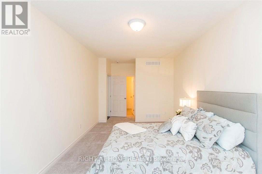 113 PASSAGEWAY WAY, Ottawa, Ontario, K2M1H6 — Photo 4