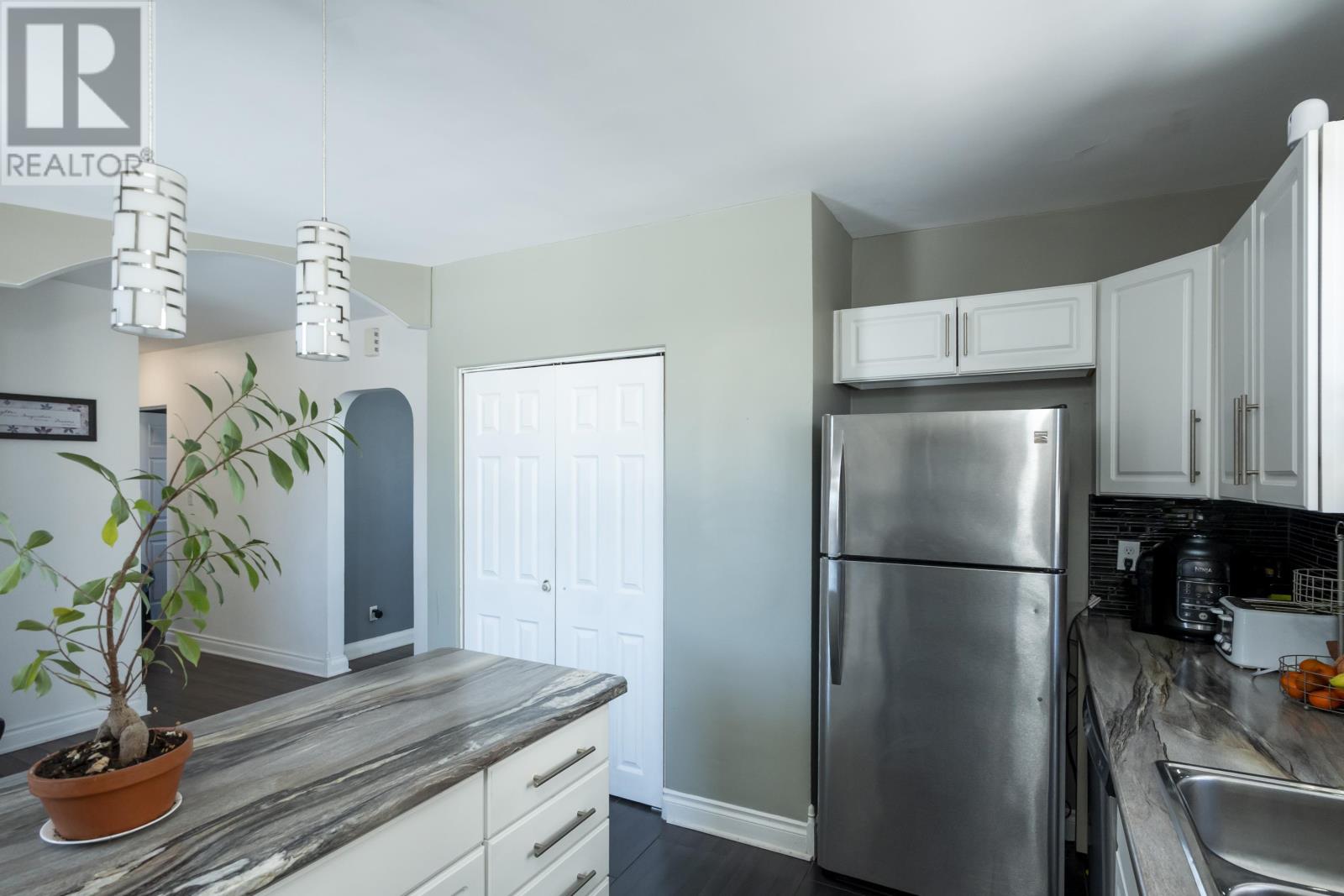 2146 Begin ST E, Thunder Bay, Ontario, P7E5L6 — Photo 13