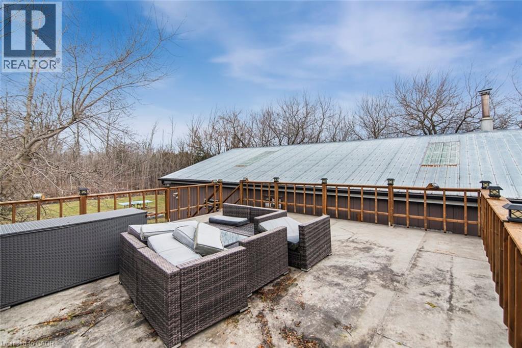 443 ELEVENTH Road E, Stoney Creek, Ontario, L8J3N4 — Photo 6