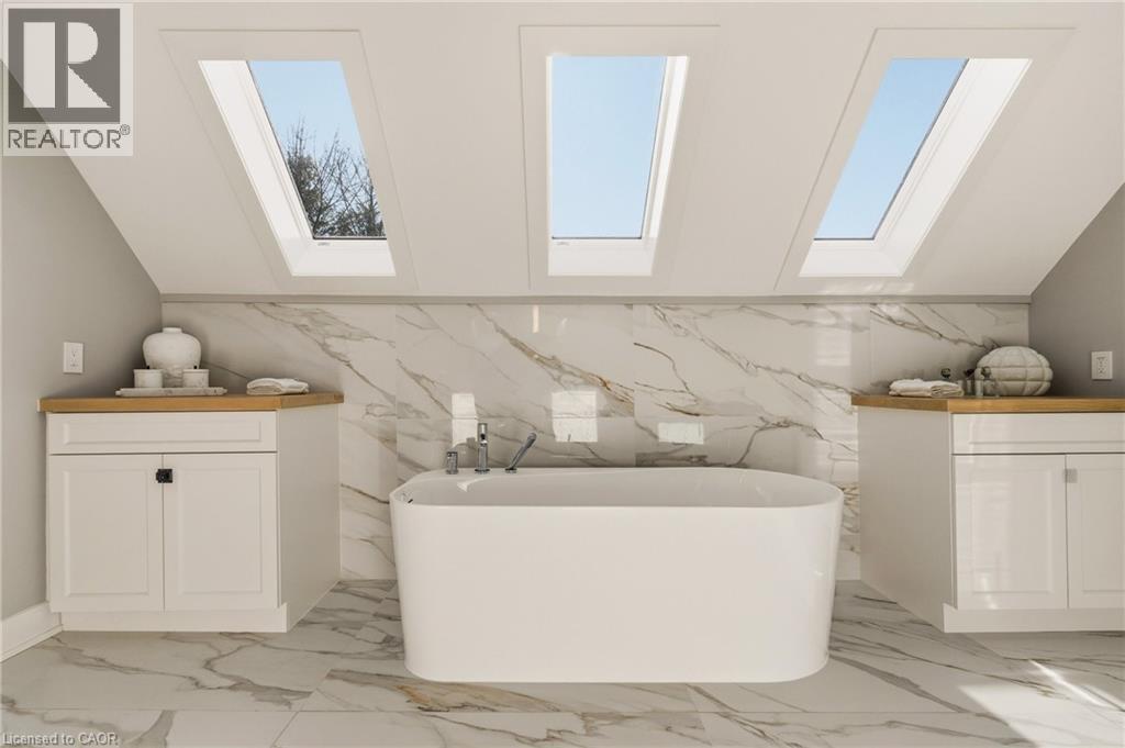 204 FALLING BROOK Drive, Ancaster, Ontario, L9G1E6 — Photo 28