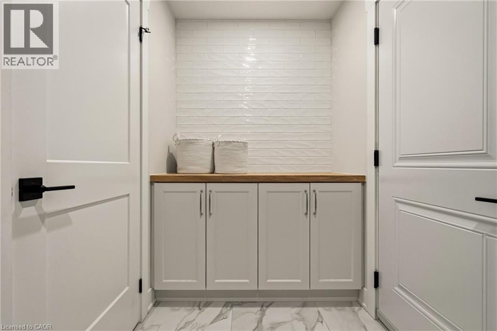 204 FALLING BROOK Drive, Ancaster, Ontario, L9G1E6 — Photo 46