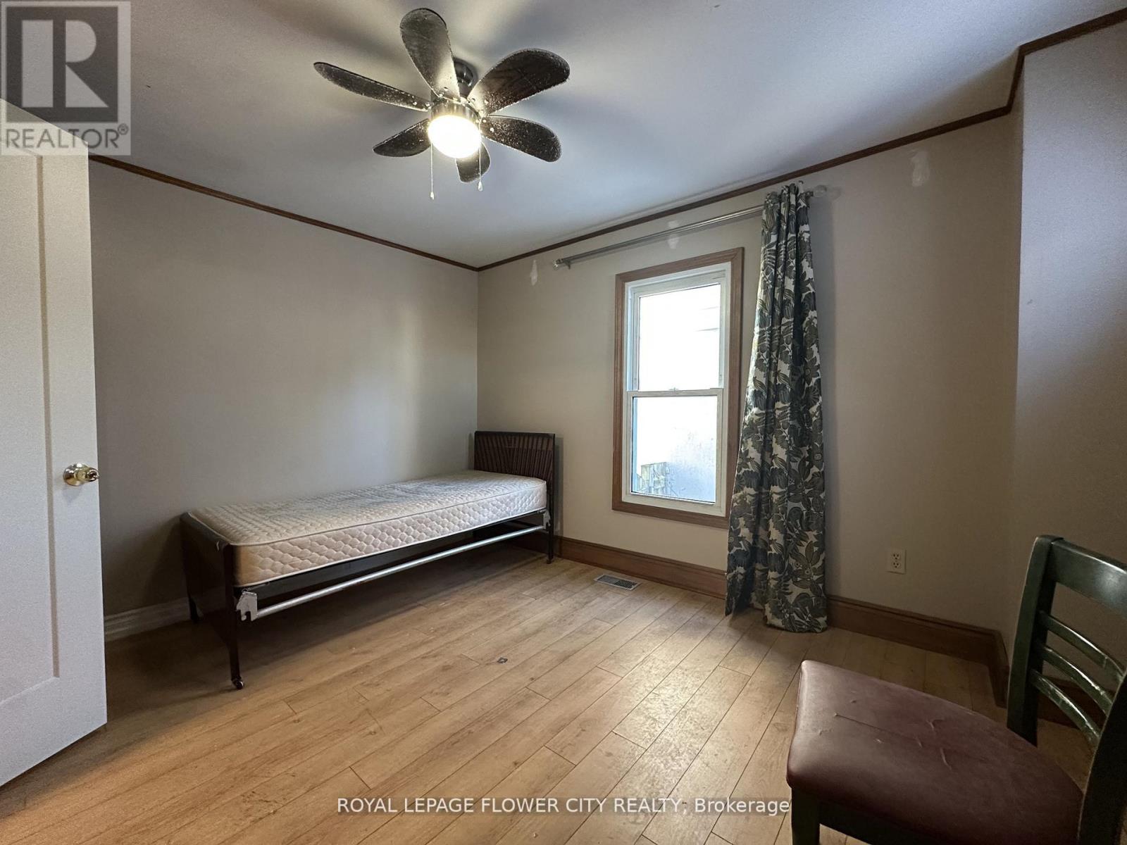 1248 MCEWAN AVENUE, Windsor, Ontario, N9B2G7 — Photo 4