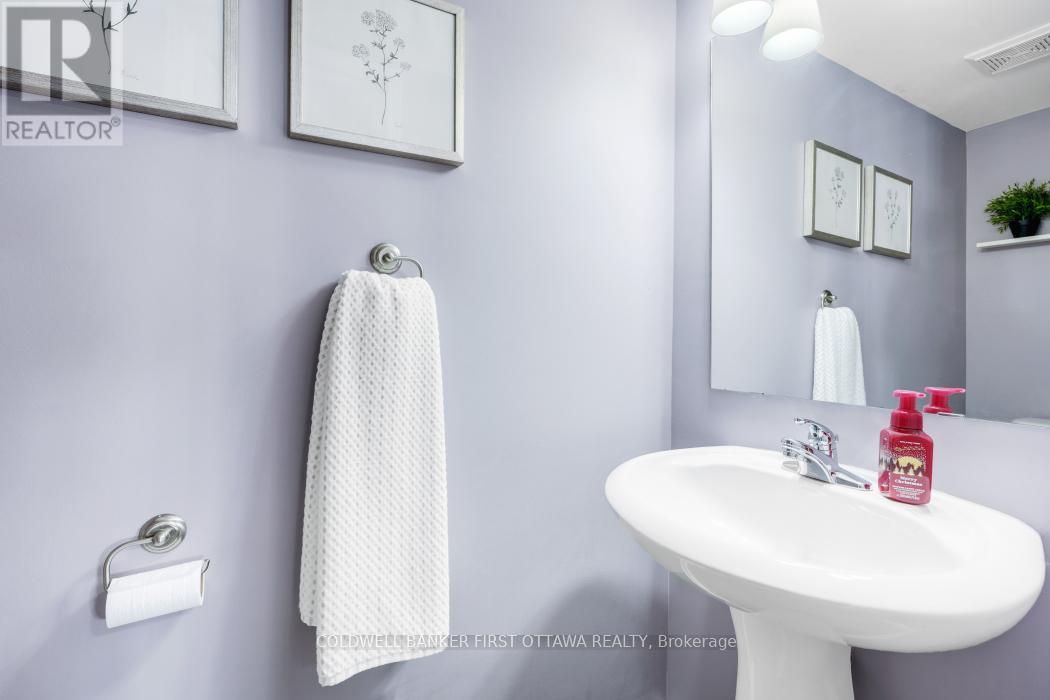 348 WIFFEN PRIVATE, Ottawa, Ontario, K2H1G4 — Photo 10