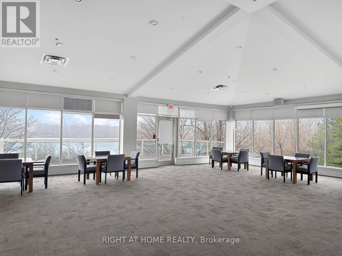 145 LOUISBOURG WAY, Markham (Greensborough), Ontario, L6E2A2 — Photo 4