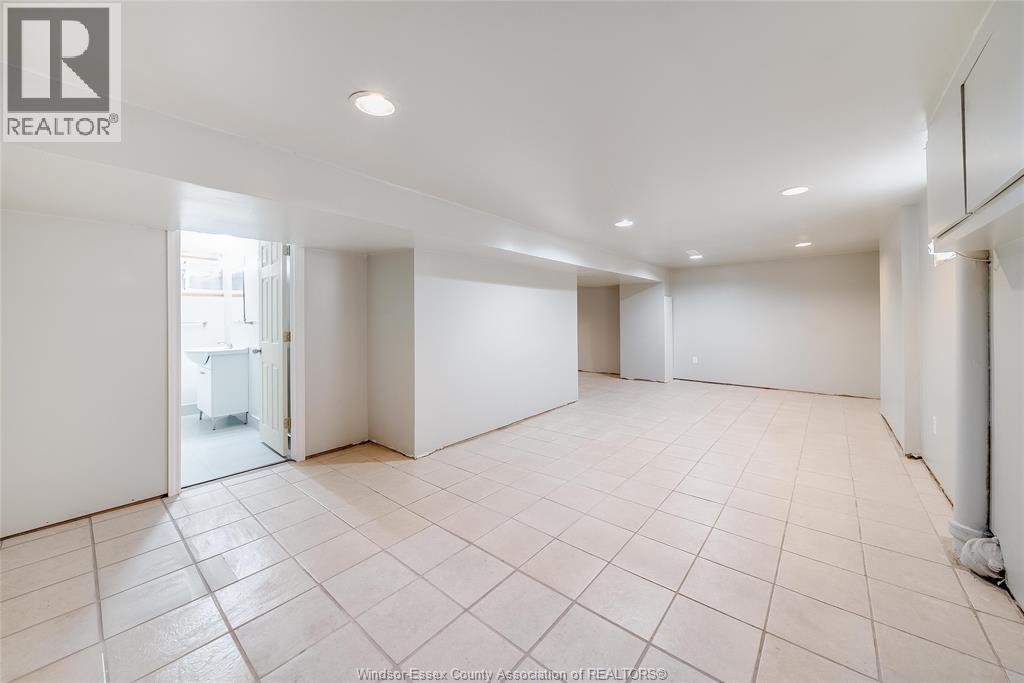1511 HALL, Windsor, Ontario, N8X4R6 — Photo 35