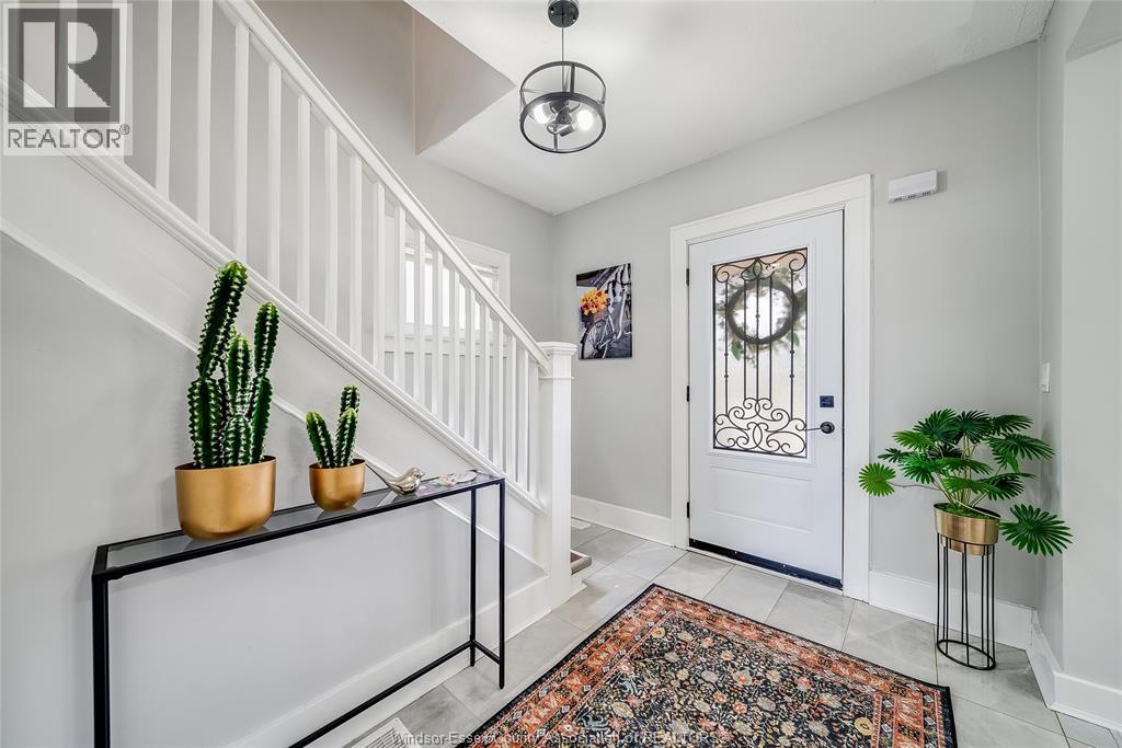1511 HALL, Windsor, Ontario, N8X4R6 — Photo 4