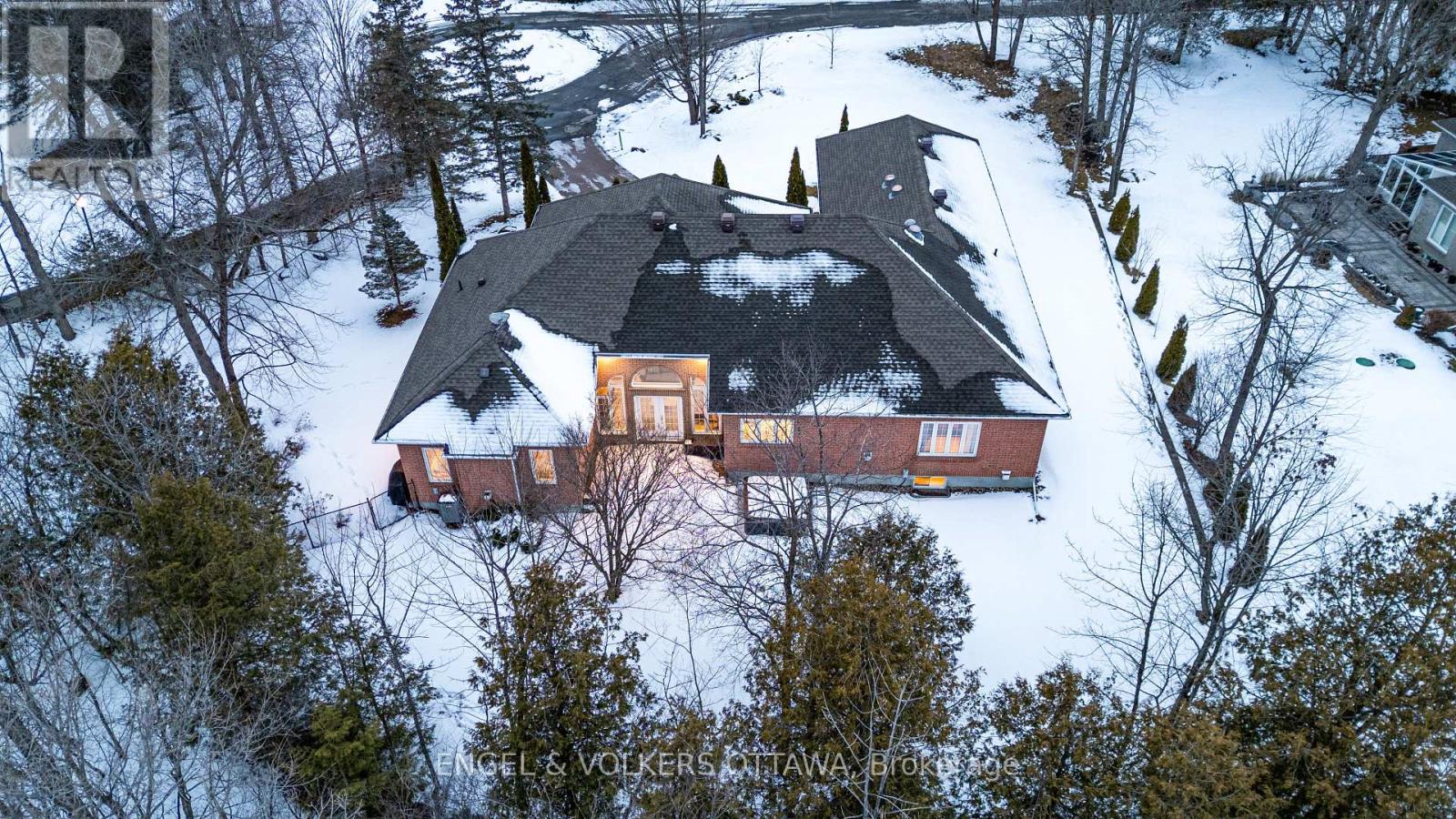 5 COUNTRYSIDE GREEN, Ottawa, Ontario, K2R1B5 — Photo 44