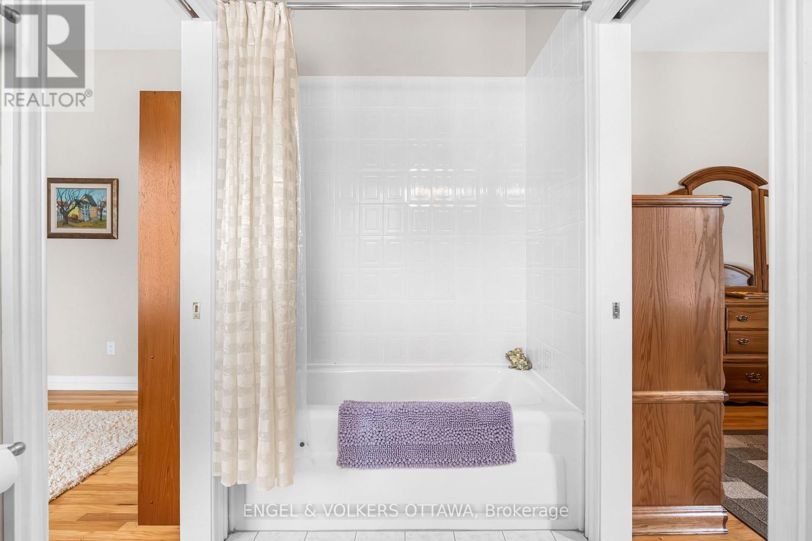 5 COUNTRYSIDE GREEN, Ottawa, Ontario, K2R1B5 — Photo 7