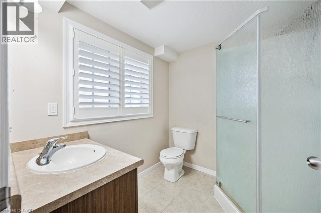 255 MAITLAND Street Unit# 1D, Kitchener, Ontario, N2R0C8 — Photo 17
