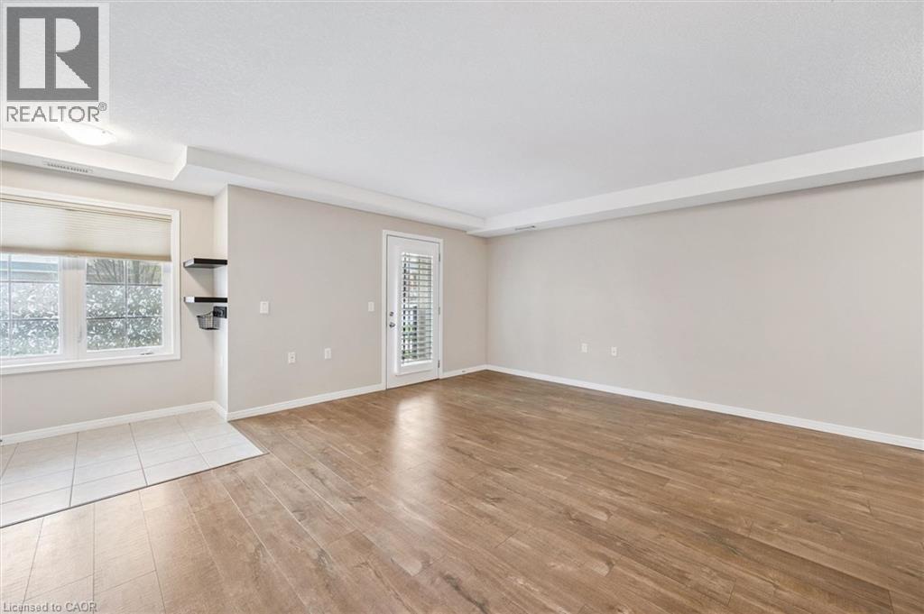 255 MAITLAND Street Unit# 1D, Kitchener, Ontario, N2R0C8 — Photo 8