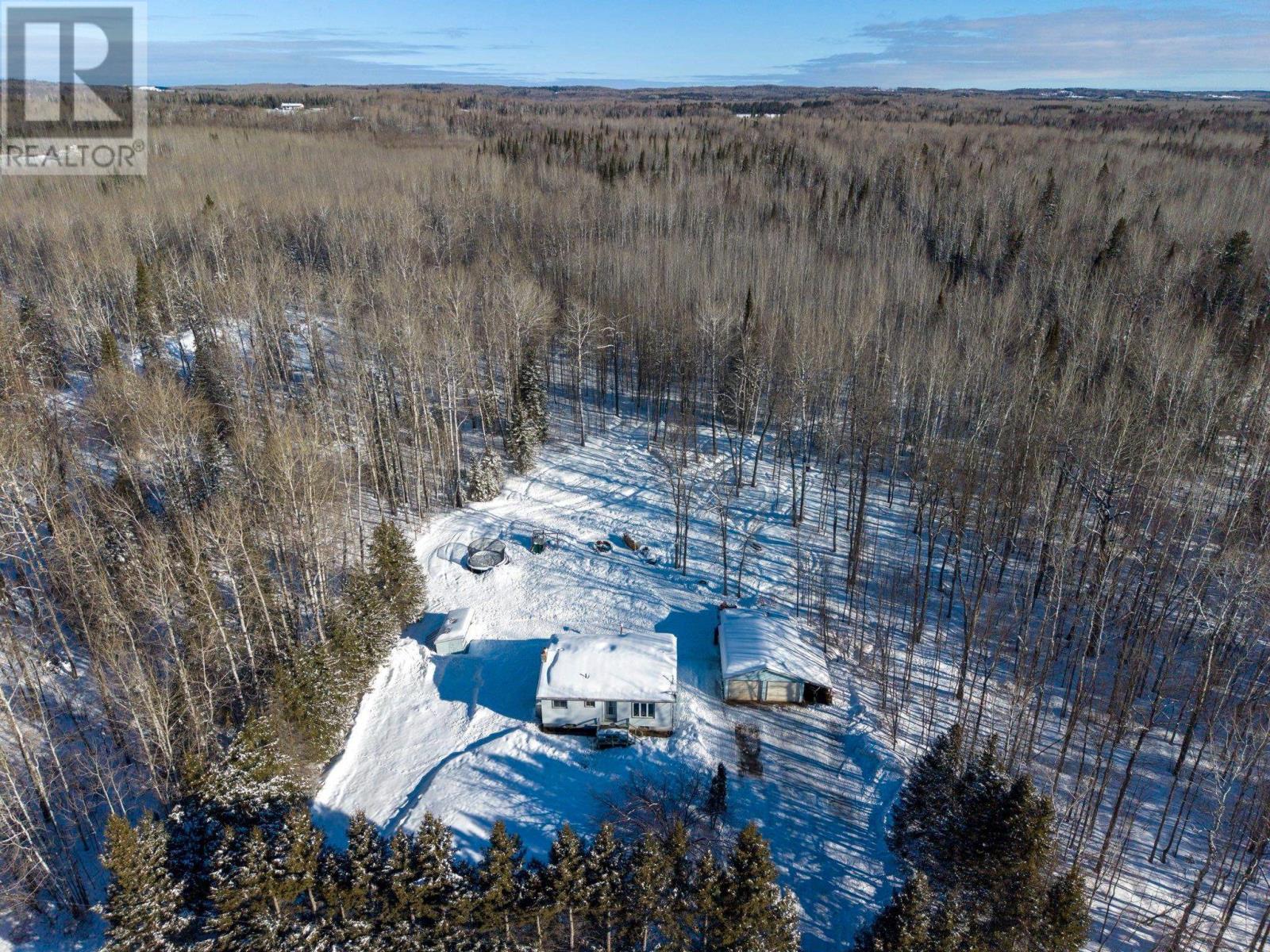 204 Cronk RD, Thunder Bay Rural, Ontario, P0T1W0 — Photo 4
