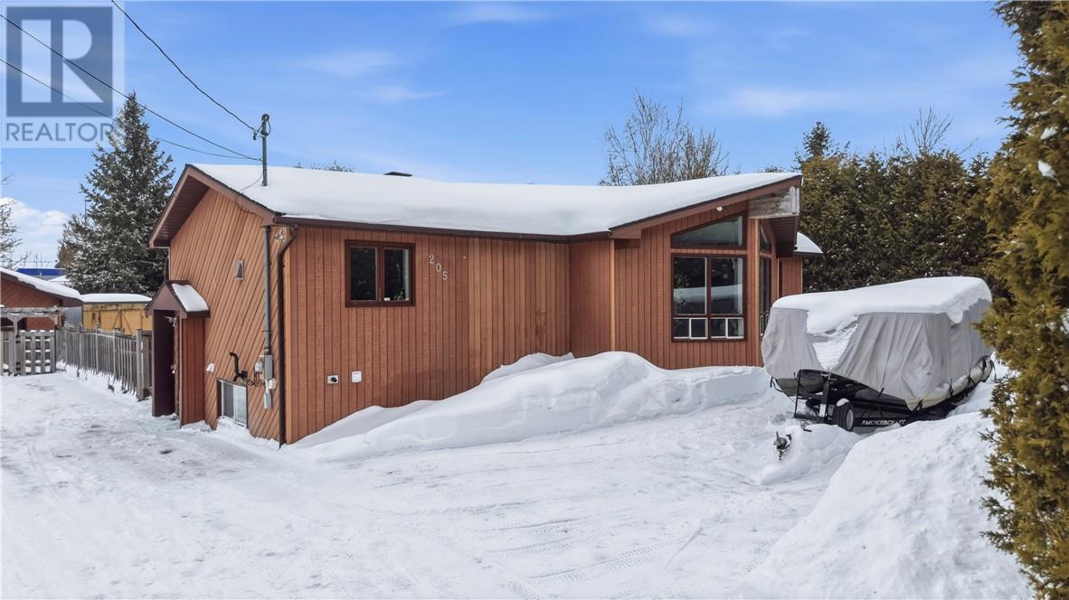 205 Balfour, Chelmsford, Ontario, P0M1L0 — Photo 29