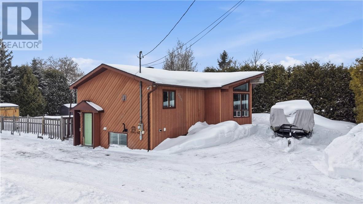 205 Balfour, Chelmsford, Ontario, P0M1L0 — Photo 5