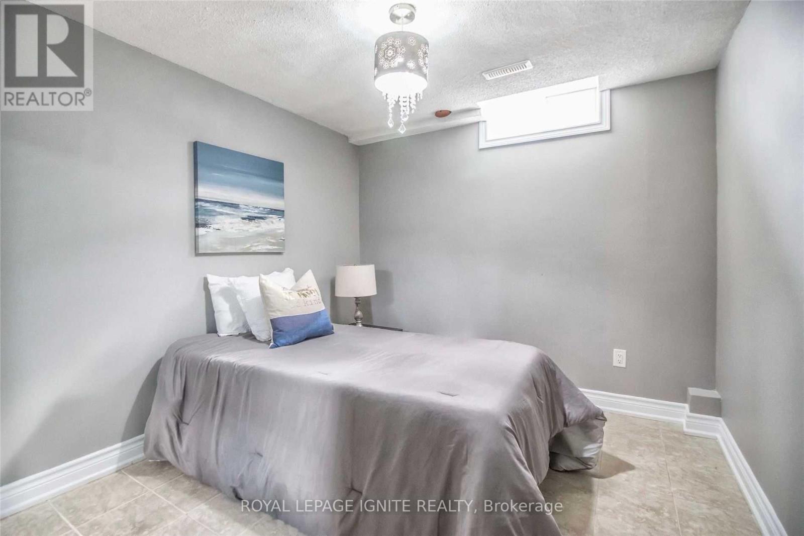 11 CARISBROOKE SQUARE, Toronto (Malvern), Ontario, M1B4M2 — Photo 16