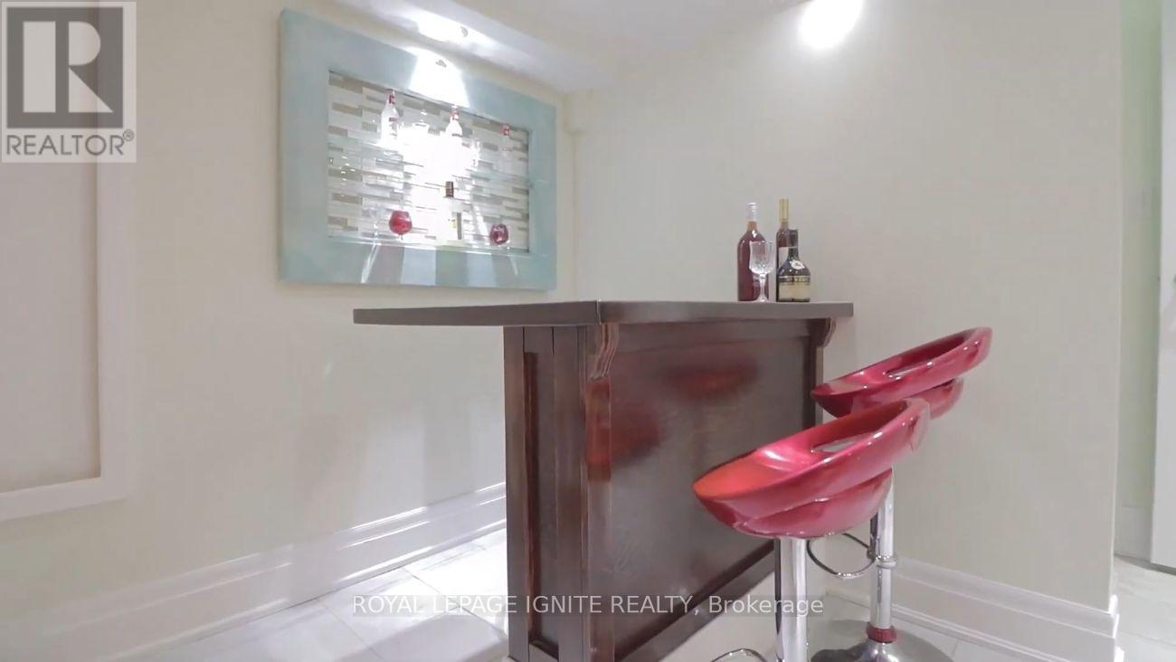 11 CARISBROOKE SQUARE, Toronto (Malvern), Ontario, M1B4M2 — Photo 5