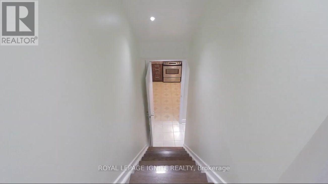 11 CARISBROOKE SQUARE, Toronto (Malvern), Ontario, M1B4M2 — Photo 9