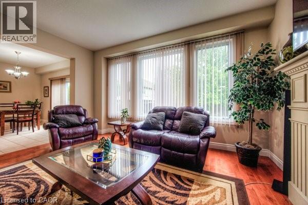 504 WOOD NETTLE Way, Waterloo, Ontario, N2V2Y1 — Photo 12