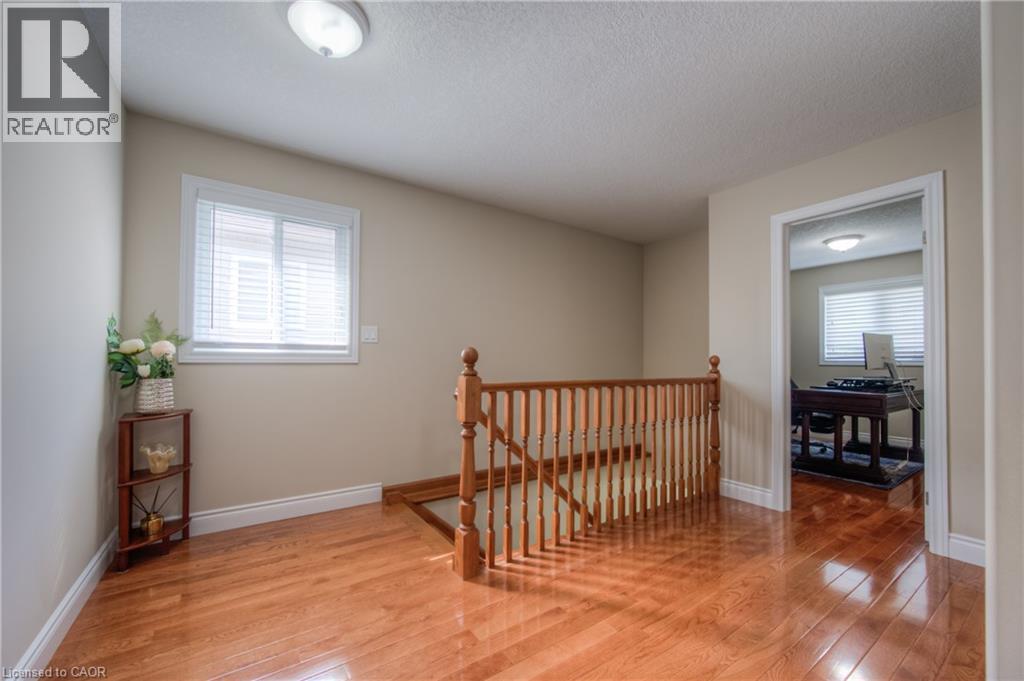 504 WOOD NETTLE Way, Waterloo, Ontario, N2V2Y1 — Photo 16