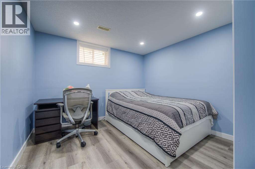 504 WOOD NETTLE Way, Waterloo, Ontario, N2V2Y1 — Photo 35