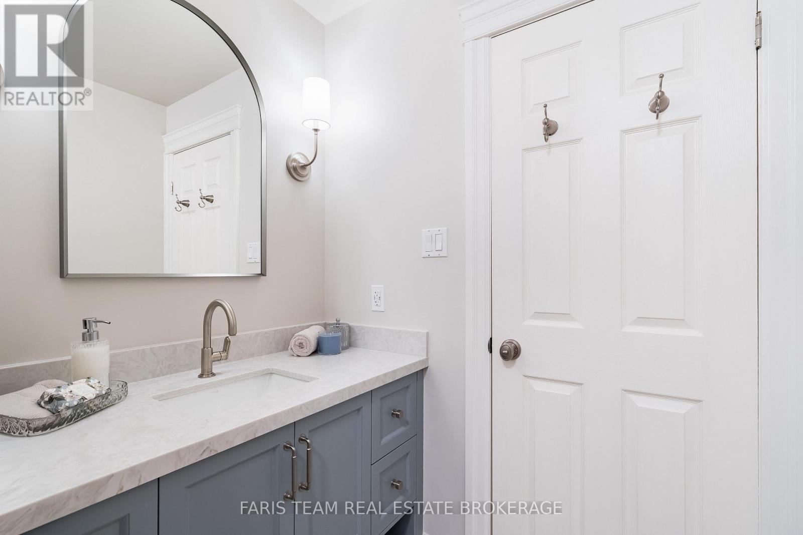 1 PINEVIEW DRIVE, Oro-Medonte, Ontario, L0L2L0 — Photo 13