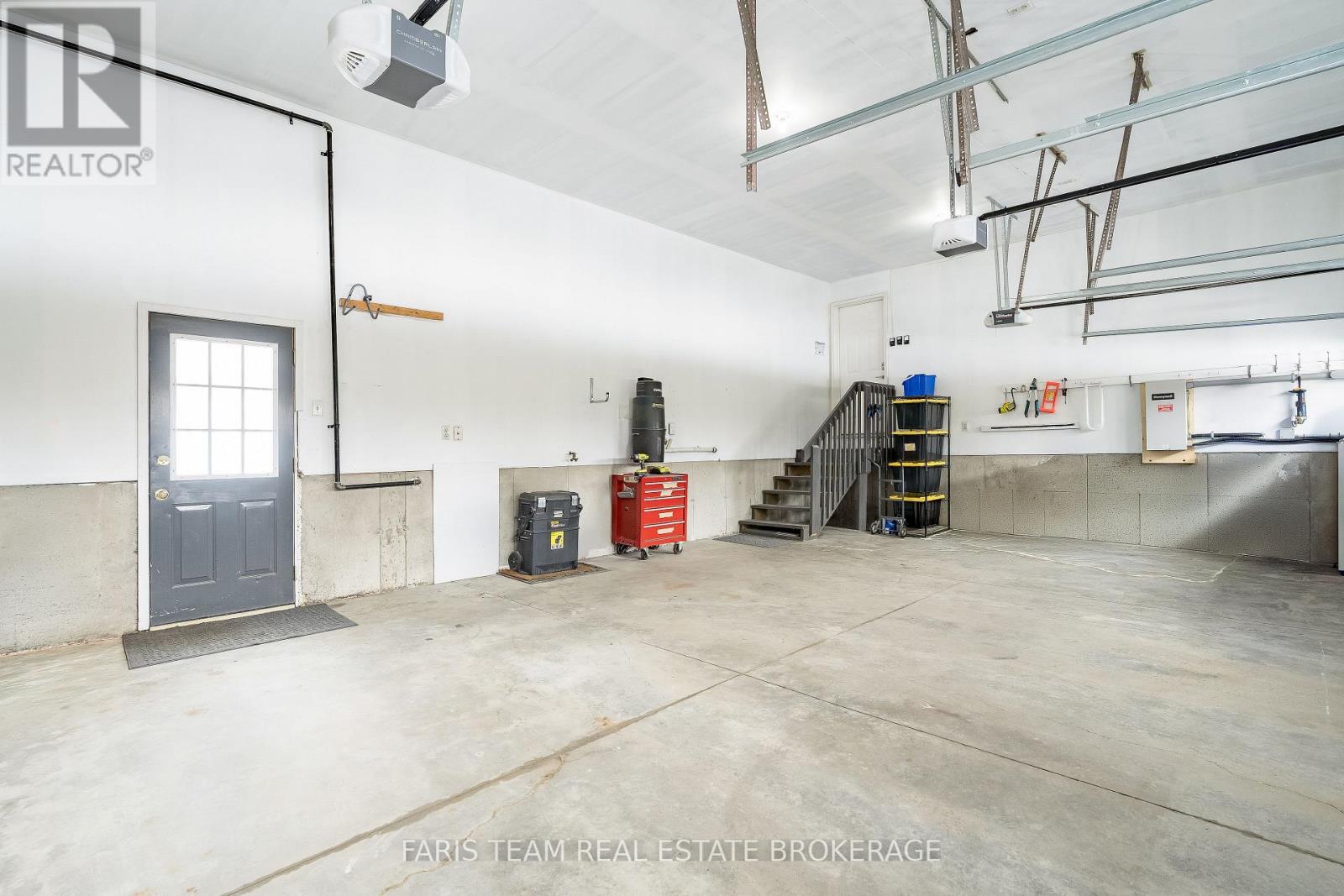 1 PINEVIEW DRIVE, Oro-Medonte, Ontario, L0L2L0 — Photo 29