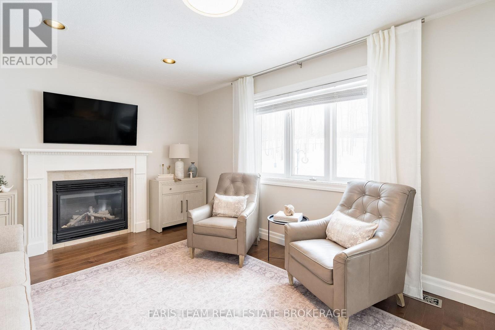 1 PINEVIEW DRIVE, Oro-Medonte, Ontario, L0L2L0 — Photo 40