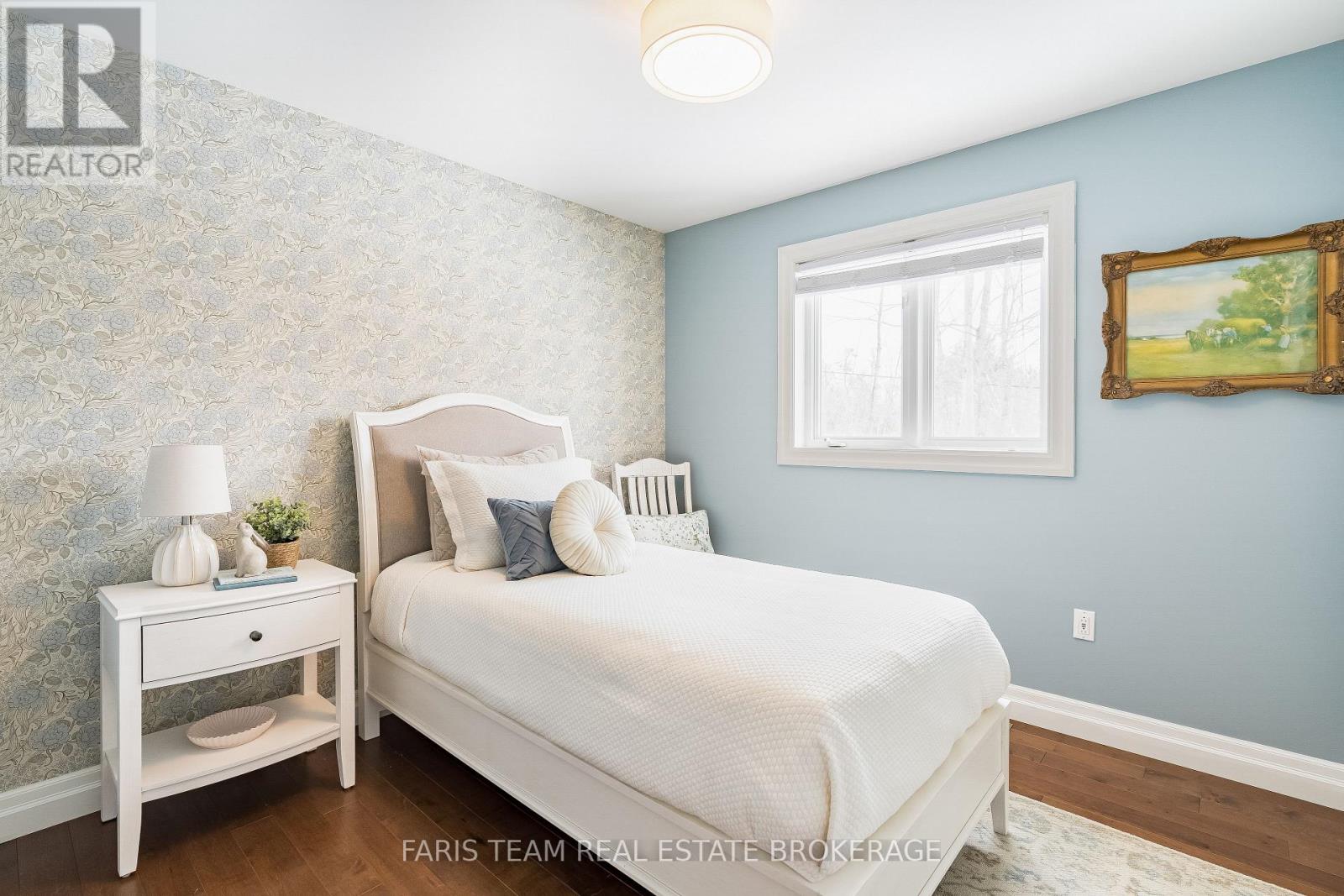 1 PINEVIEW DRIVE, Oro-Medonte, Ontario, L0L2L0 — Photo 43