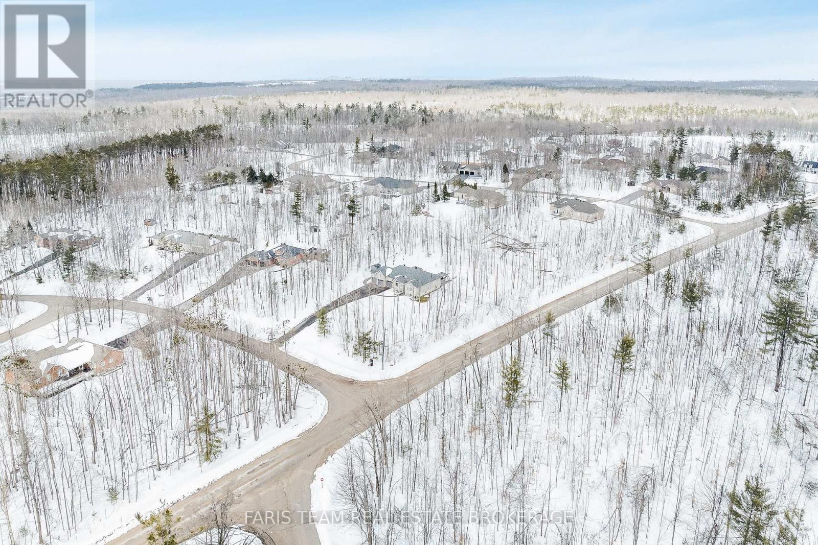 1 PINEVIEW DRIVE, Oro-Medonte, Ontario, L0L2L0 — Photo 44