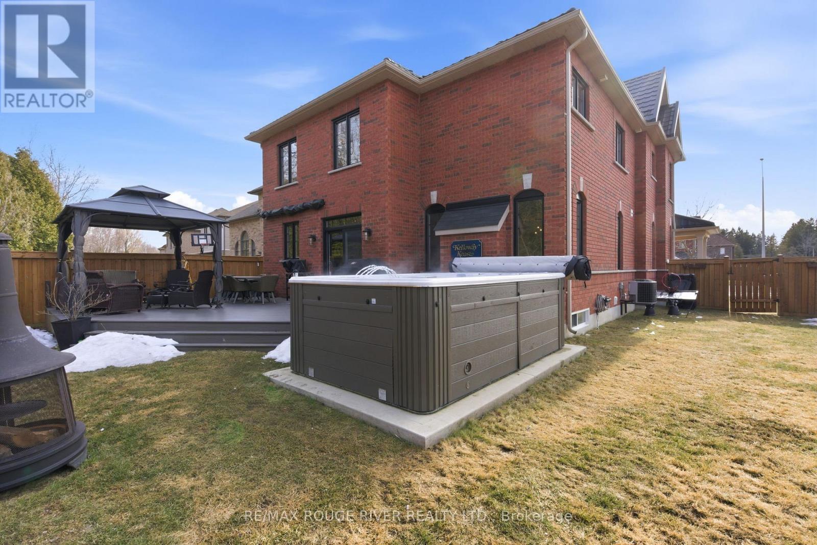 201 VARCOE ROAD, Clarington (Courtice), Ontario, L1E0J1 — Photo 28