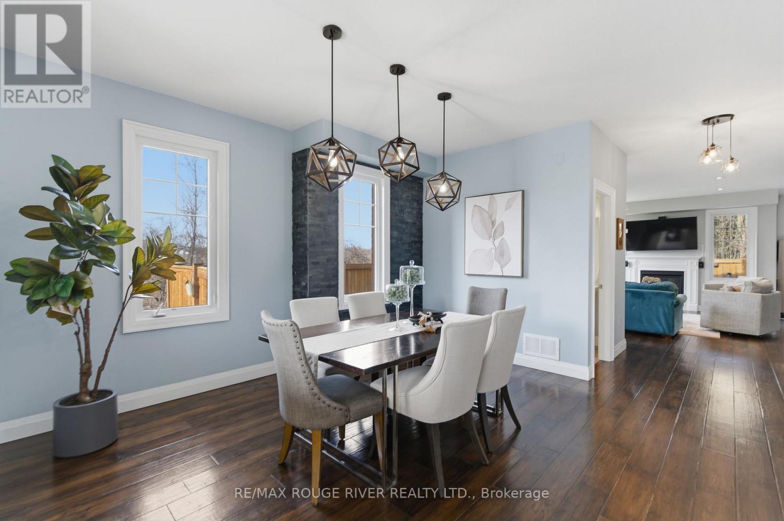 201 VARCOE ROAD, Clarington (Courtice), Ontario, L1E0J1 — Photo 42